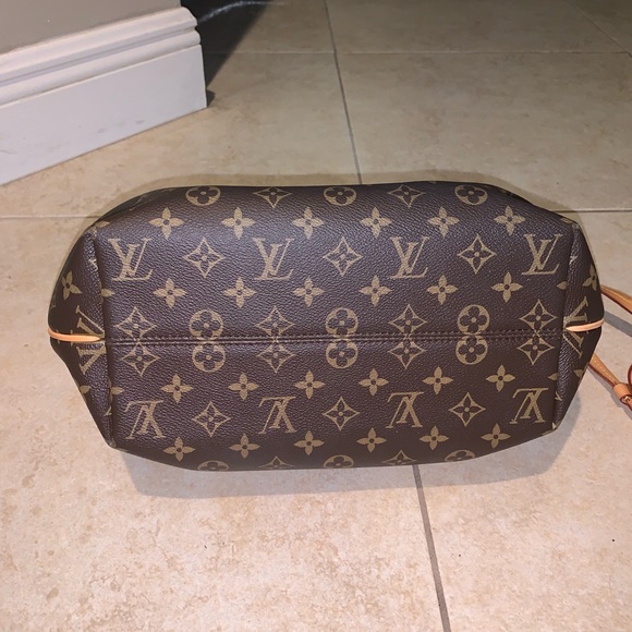 Louis Vuitton Turenne MM MNG - Picture 2 of 8